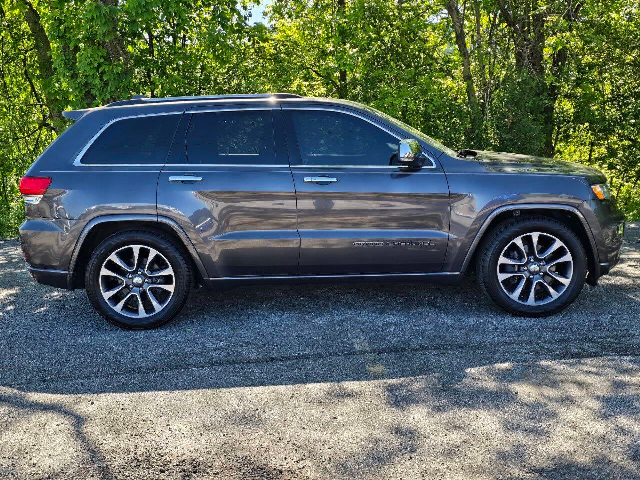 2017 Jeep Grand Cherokee Overland 4x4 4dr SUV