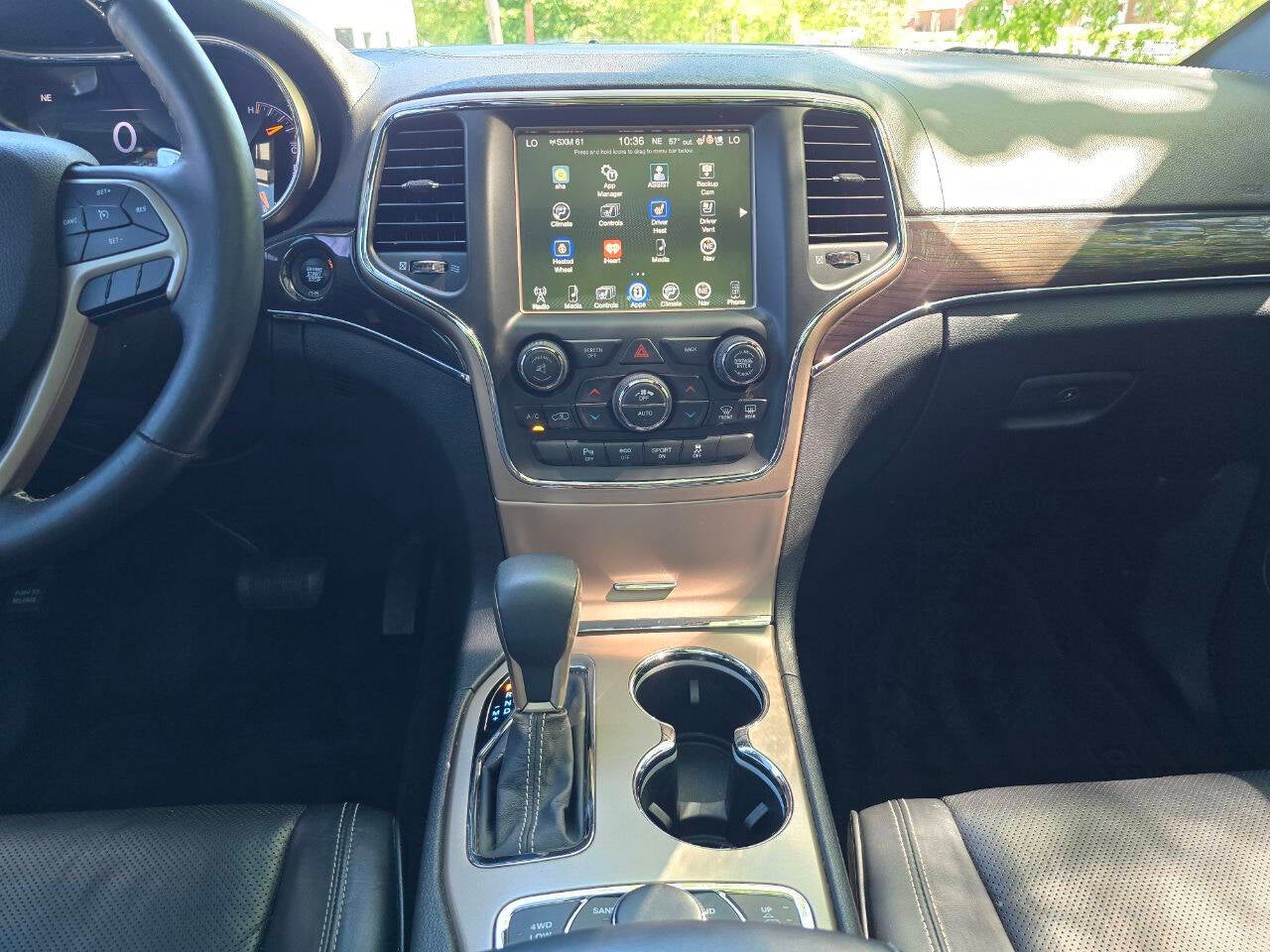 2017 Jeep Grand Cherokee Overland 4x4 4dr SUV