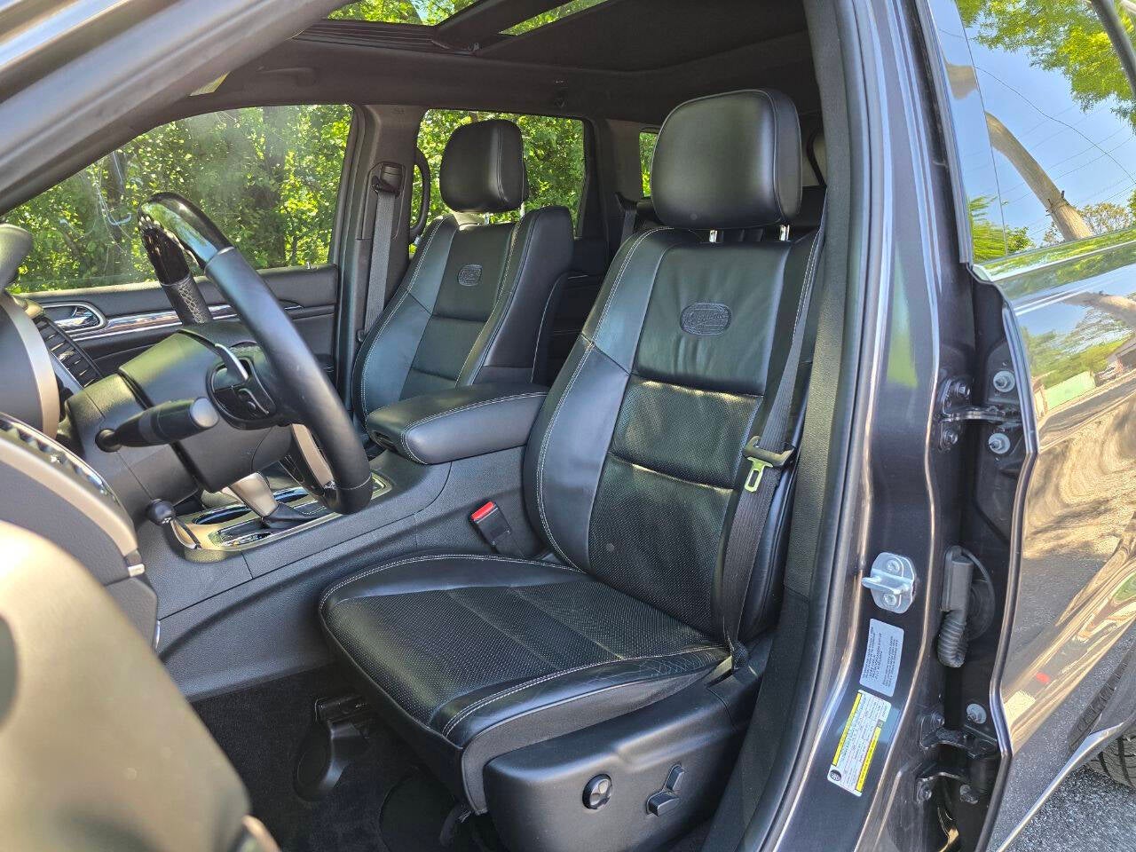 2017 Jeep Grand Cherokee Overland 4x4 4dr SUV