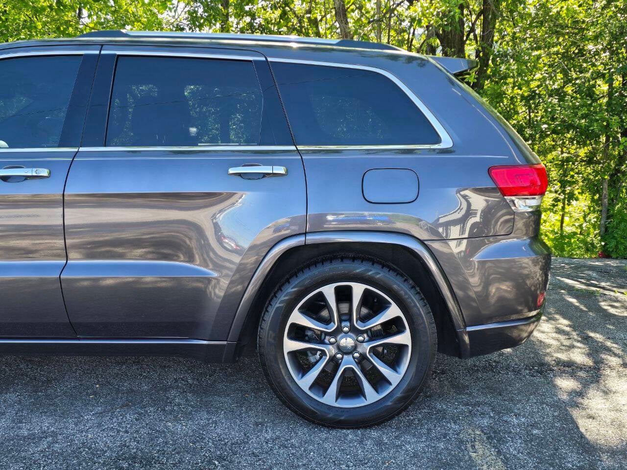 2017 Jeep Grand Cherokee Overland 4x4 4dr SUV