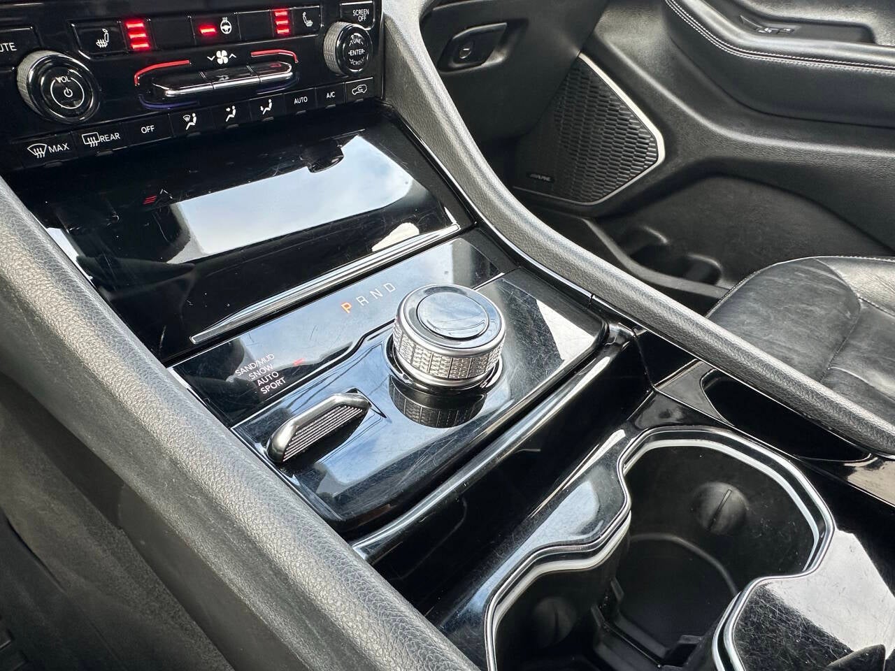 2022 Jeep Grand Cherokee Limited 4x4 4dr SUV (midyear release)