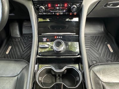 2022 Jeep Grand Cherokee Limited 4x4 4dr SUV (midyear release)