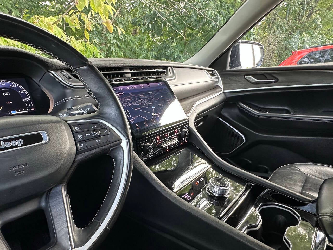 2022 Jeep Grand Cherokee Limited 4x4 4dr SUV (midyear release)