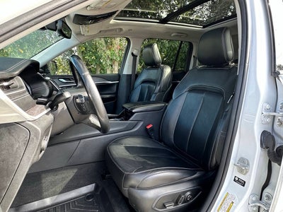 2022 Jeep Grand Cherokee Limited 4x4 4dr SUV (midyear release)