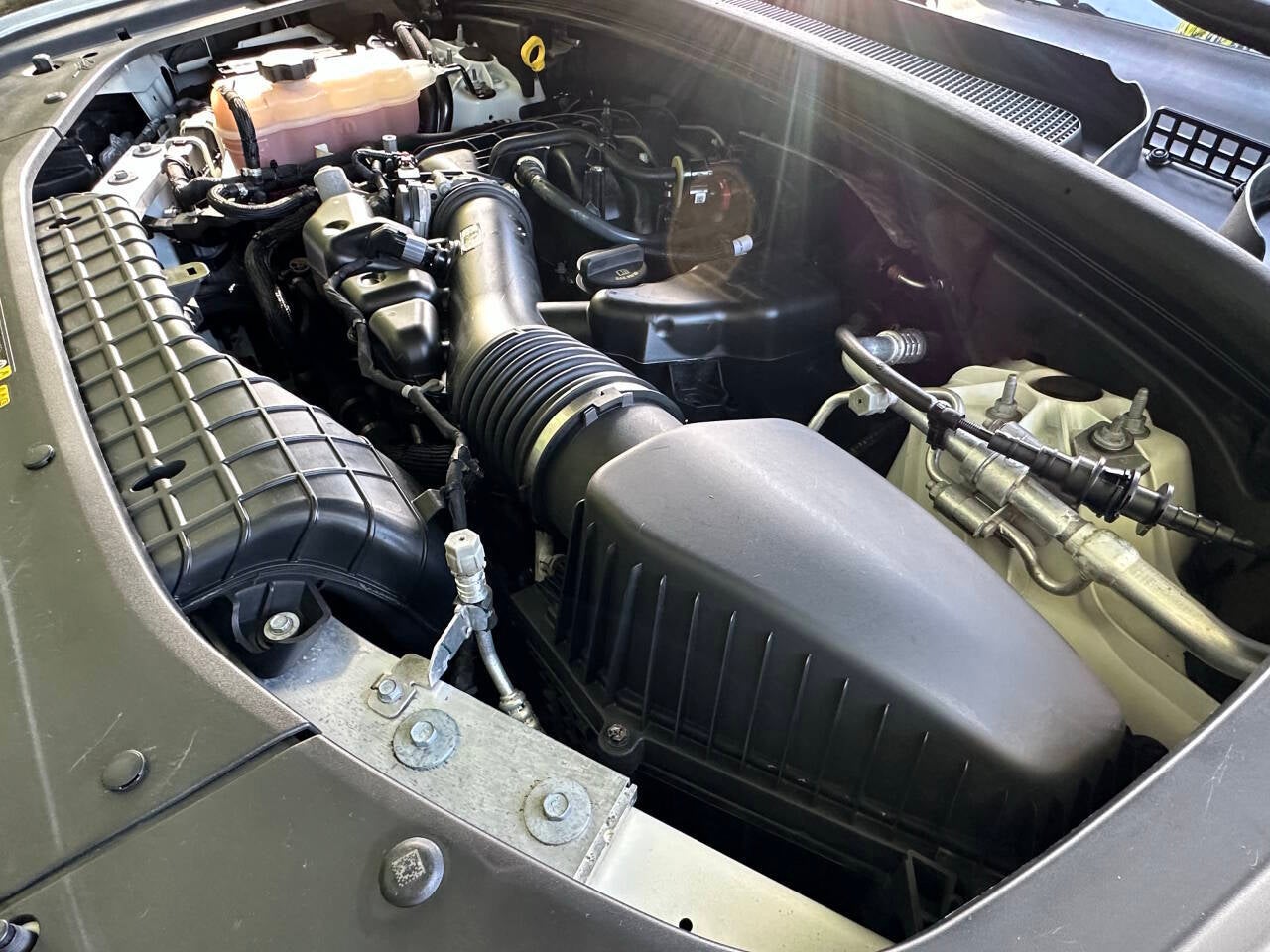 2022 Jeep Grand Cherokee Limited 4x4 4dr SUV (midyear release)