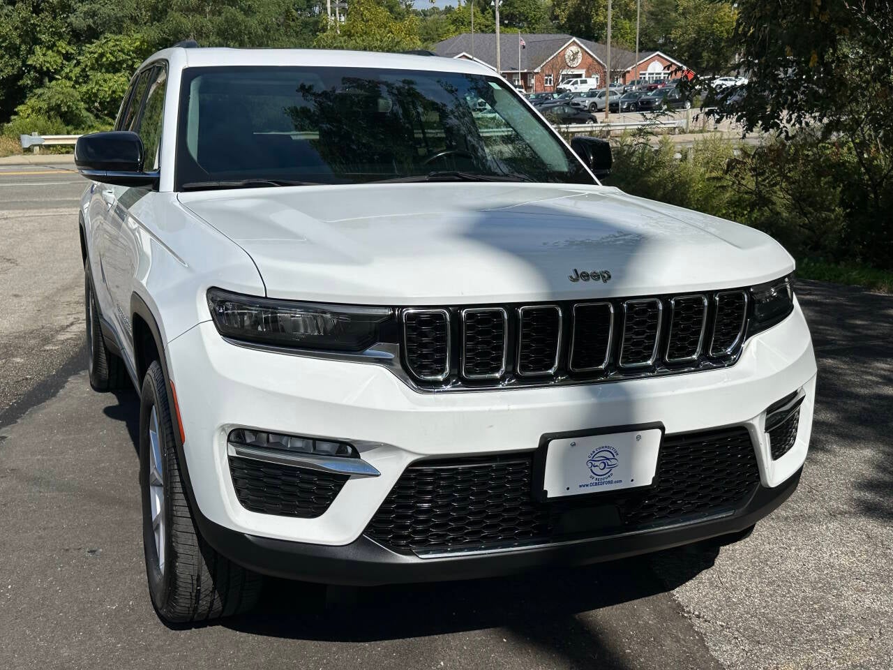 2022 Jeep Grand Cherokee Limited 4x4 4dr SUV (midyear release)