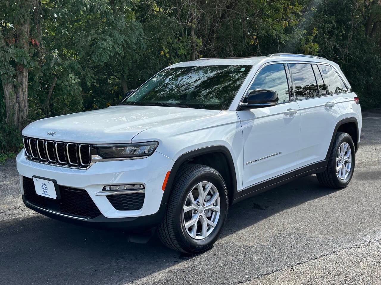 2022 Jeep Grand Cherokee Limited 4x4 4dr SUV (midyear release)