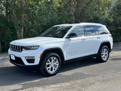 2022 Jeep Grand Cherokee Limited 4x4 4dr SUV (midyear release)