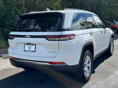 2022 Jeep Grand Cherokee Limited 4x4 4dr SUV (midyear release)