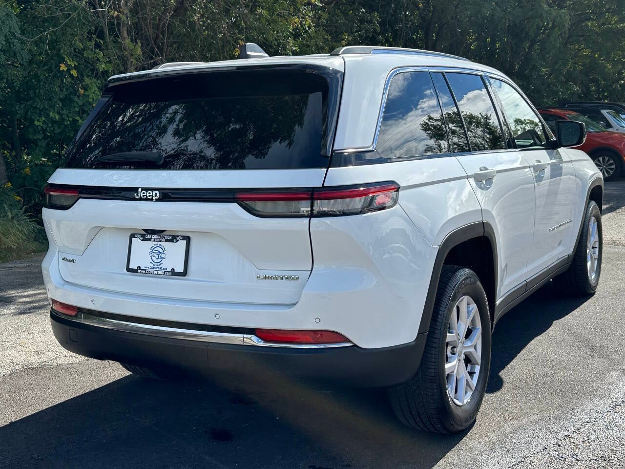 2022 Jeep Grand Cherokee Limited 4x4 4dr SUV (midyear release)