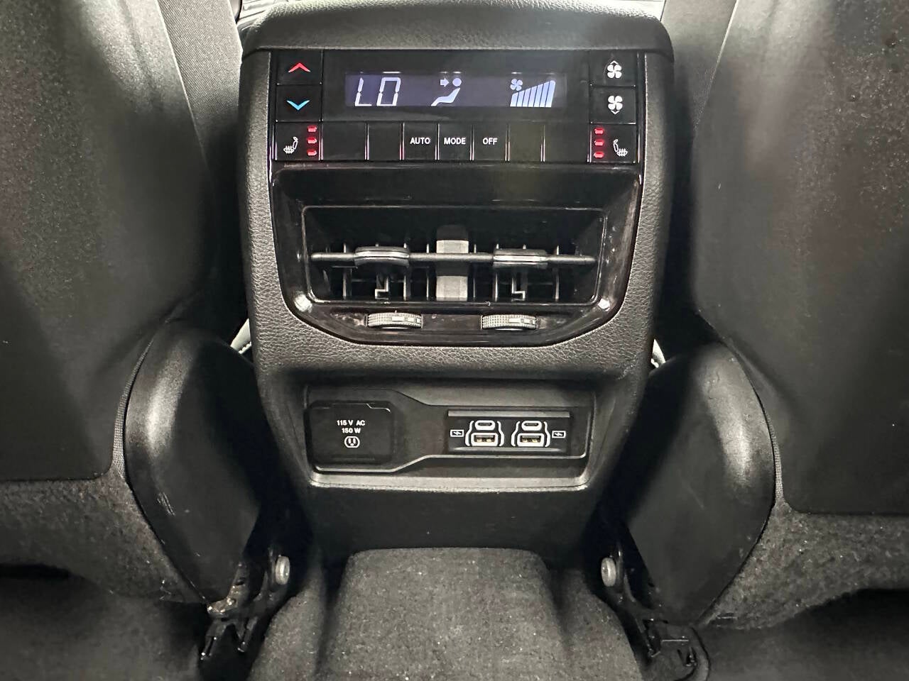 2021 Jeep Grand Cherokee L Limited 4x4 4dr SUV