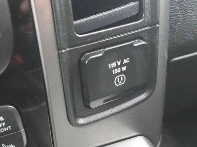 2017 RAM 1500 Night 4x4 4dr Crew Cab 5.5 ft. SB Pickup