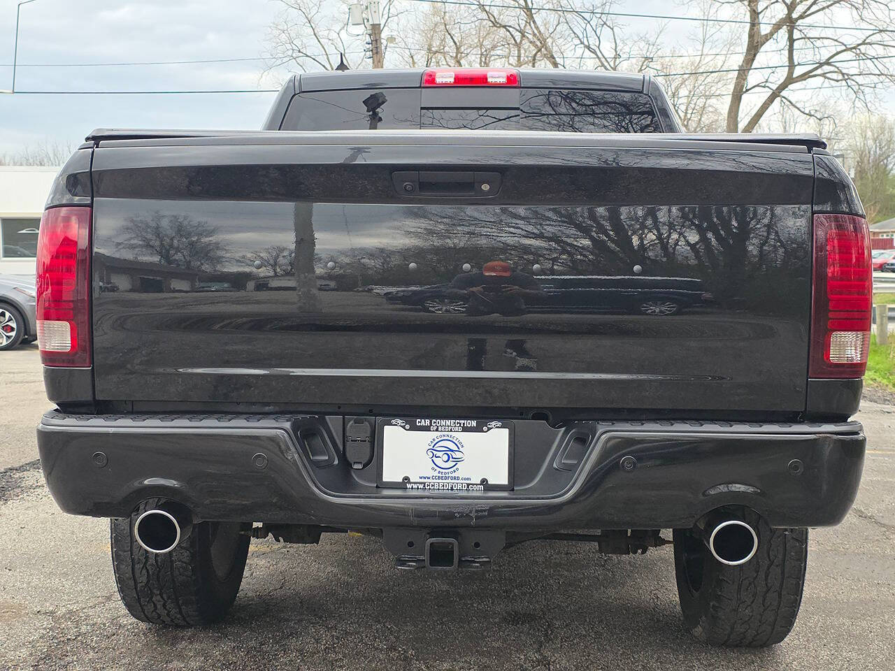 2017 RAM 1500 Night 4x4 4dr Crew Cab 5.5 ft. SB Pickup