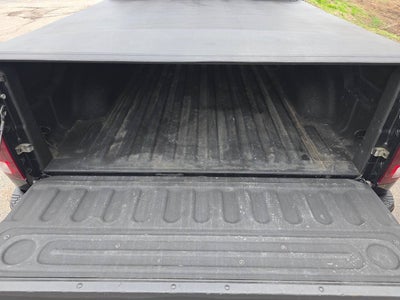 2017 RAM 1500 Night 4x4 4dr Crew Cab 5.5 ft. SB Pickup