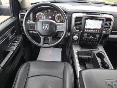 2017 RAM 1500 Night 4x4 4dr Crew Cab 5.5 ft. SB Pickup