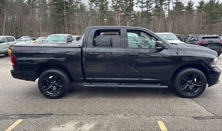 2017 RAM 1500 Night 4x4 4dr Crew Cab 5.5 ft. SB Pickup
