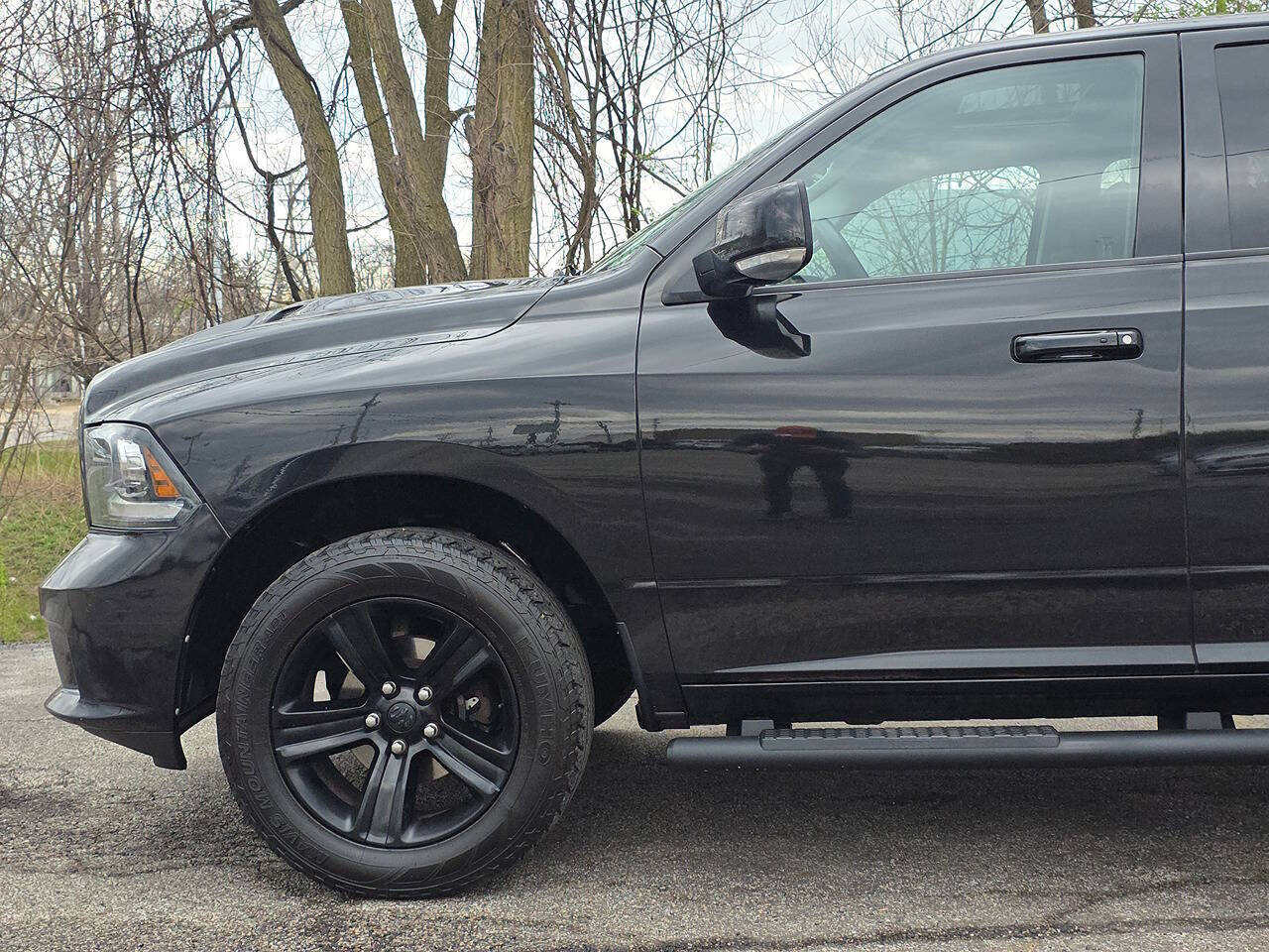 2017 RAM 1500 Night 4x4 4dr Crew Cab 5.5 ft. SB Pickup