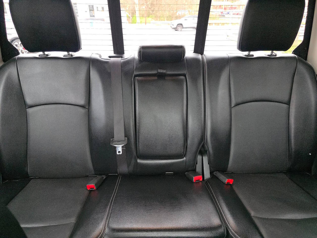 2017 RAM 1500 Night 4x4 4dr Crew Cab 5.5 ft. SB Pickup