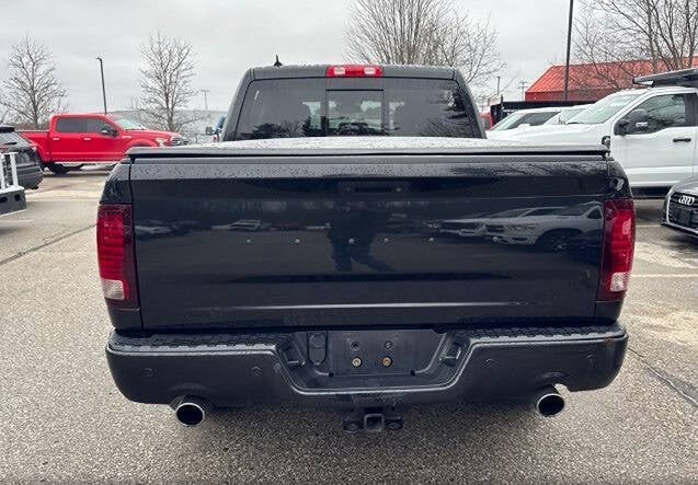 2017 RAM 1500 Night 4x4 4dr Crew Cab 5.5 ft. SB Pickup