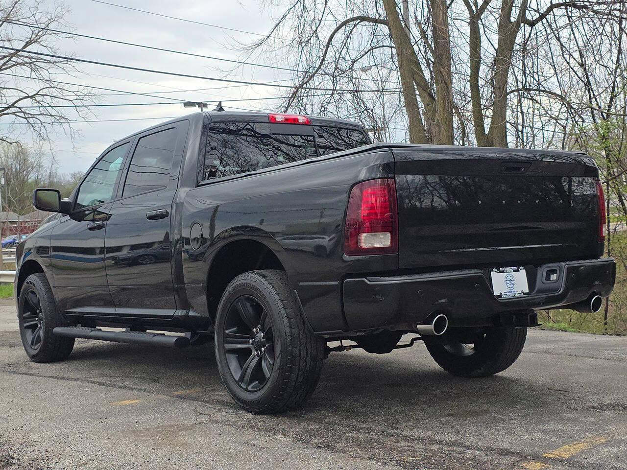2017 RAM 1500 Night 4x4 4dr Crew Cab 5.5 ft. SB Pickup