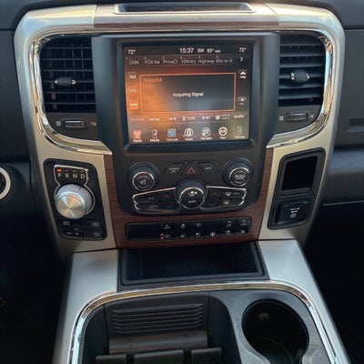 2016 RAM 1500 Laramie 4x4 4dr Crew Cab 5.5 ft. SB Pickup