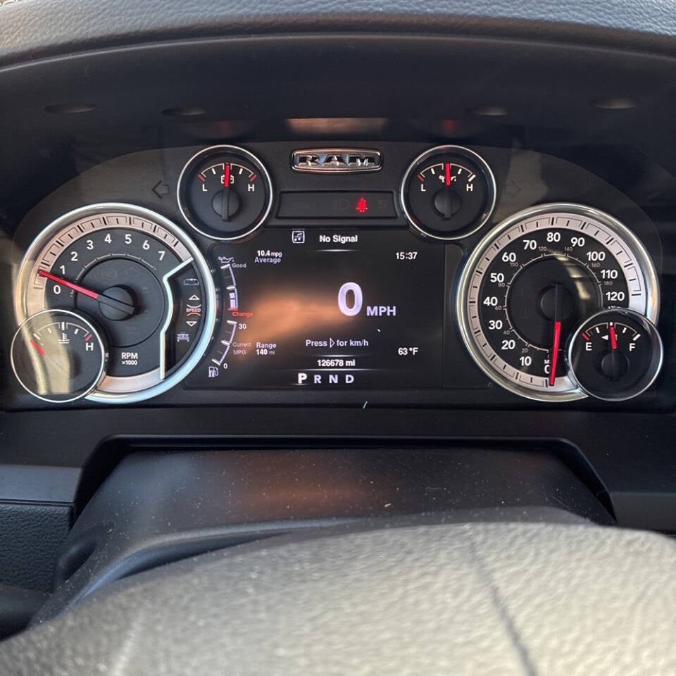 2016 RAM 1500 Laramie 4x4 4dr Crew Cab 5.5 ft. SB Pickup