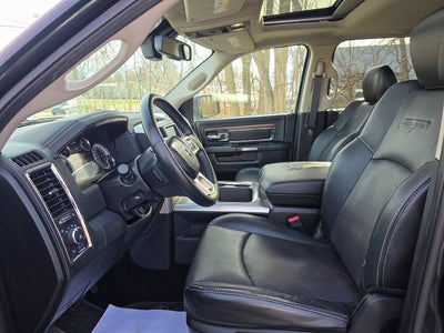 2016 RAM 1500 Laramie 4x4 4dr Crew Cab 5.5 ft. SB Pickup