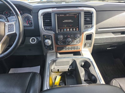 2016 RAM 1500 Laramie 4x4 4dr Crew Cab 5.5 ft. SB Pickup