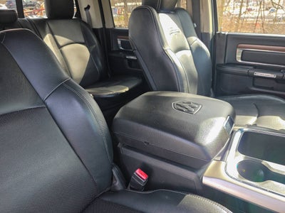 2016 RAM 1500 Laramie 4x4 4dr Crew Cab 5.5 ft. SB Pickup