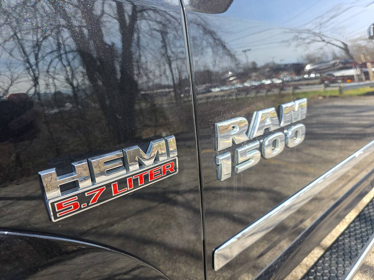 2016 RAM 1500 Laramie 4x4 4dr Crew Cab 5.5 ft. SB Pickup