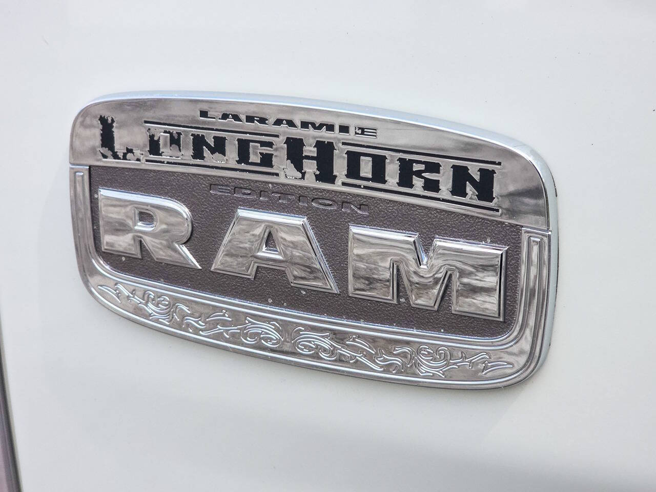 2018 RAM 1500 Laramie Longhorn 4x4 4dr Crew Cab 5.5 ft. SB Pickup