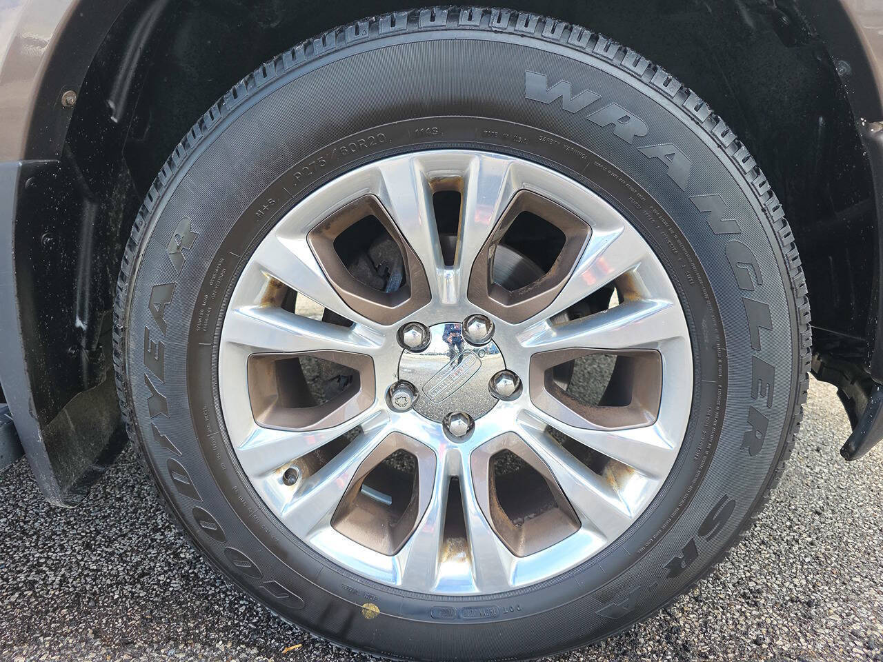 2018 RAM 1500 Laramie Longhorn 4x4 4dr Crew Cab 5.5 ft. SB Pickup