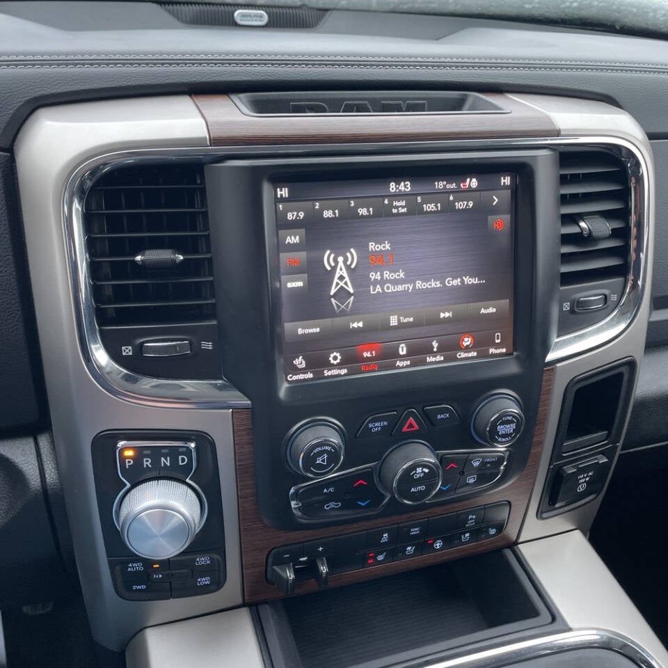 2018 RAM 1500 Laramie 4x4 4dr Crew Cab 6.3 ft. SB Pickup
