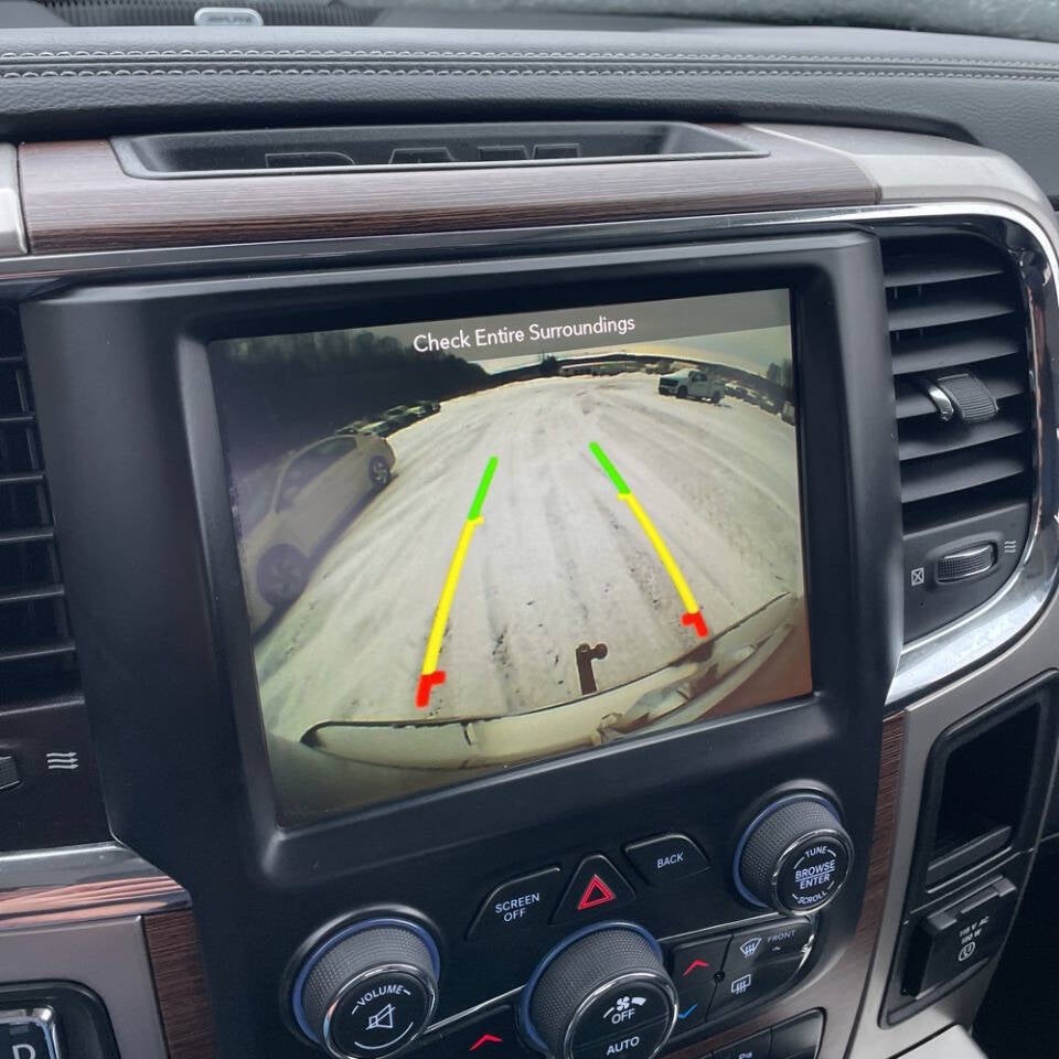 2018 RAM 1500 Laramie 4x4 4dr Crew Cab 6.3 ft. SB Pickup