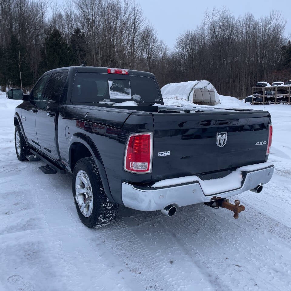 2018 RAM 1500 Laramie 4x4 4dr Crew Cab 6.3 ft. SB Pickup