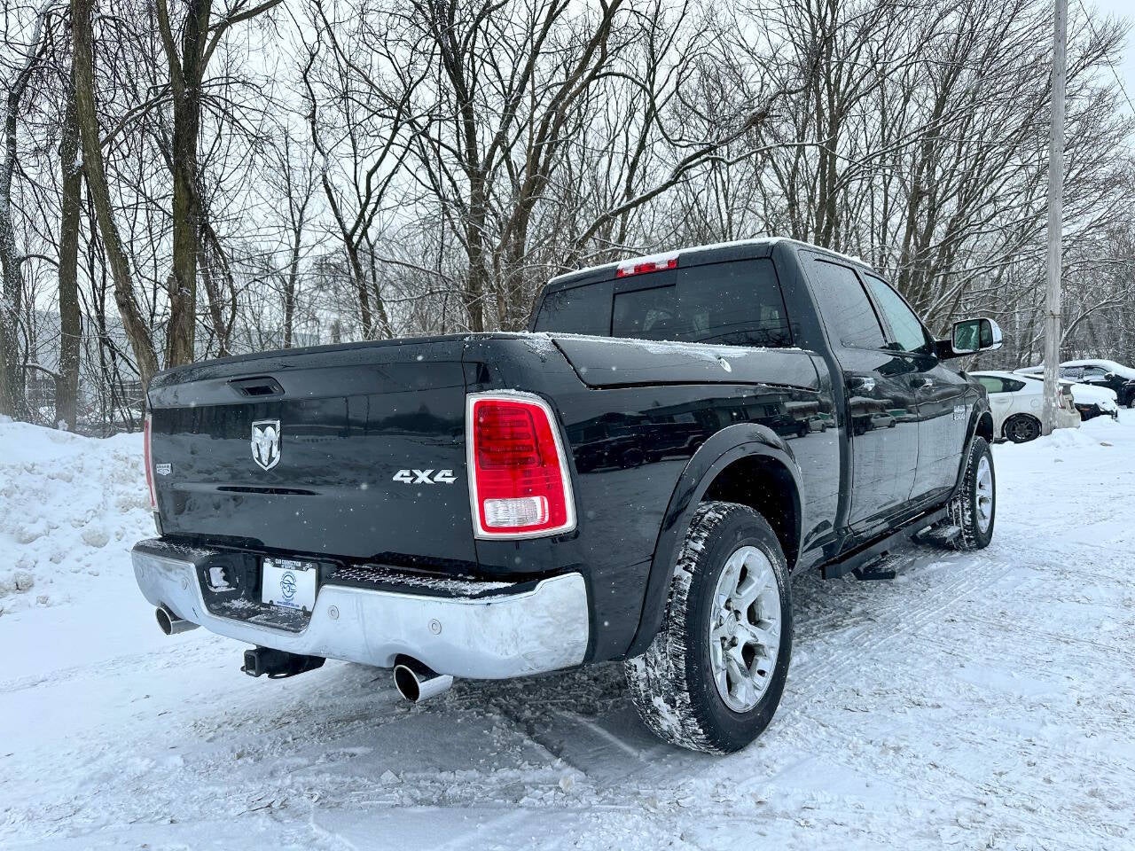 2018 RAM 1500 Laramie 4x4 4dr Crew Cab 6.3 ft. SB Pickup