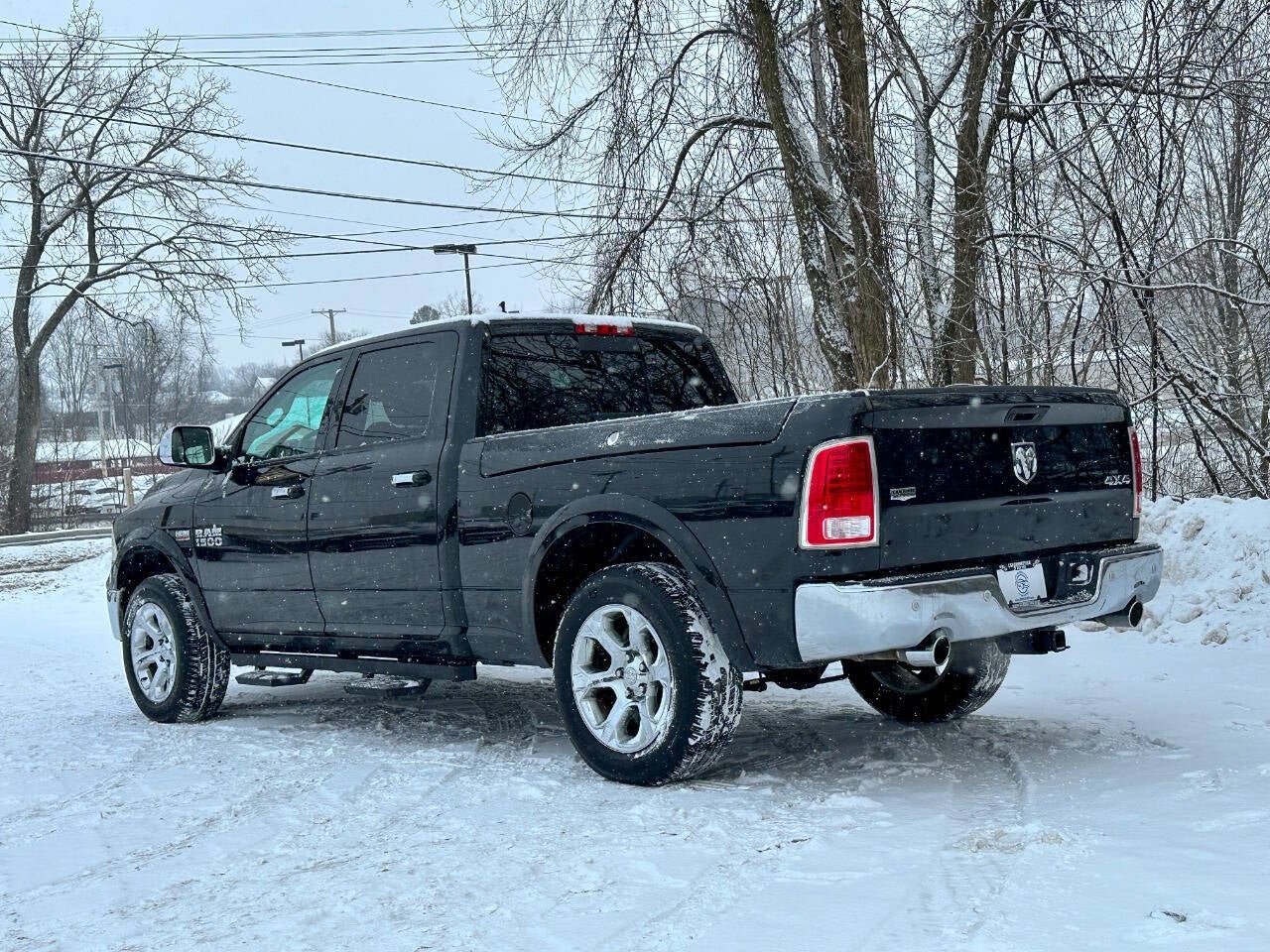2018 RAM 1500 Laramie 4x4 4dr Crew Cab 6.3 ft. SB Pickup