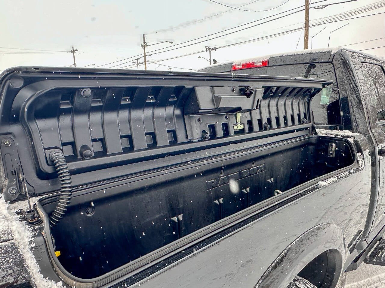 2018 RAM 1500 Laramie 4x4 4dr Crew Cab 6.3 ft. SB Pickup