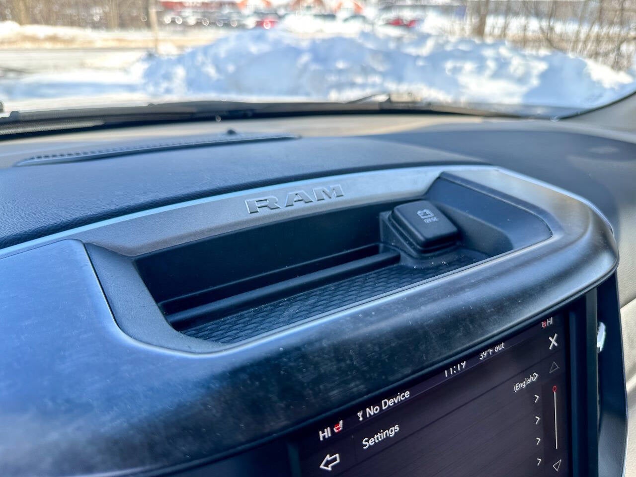 2020 RAM 1500 Big Horn 4x4 4dr Crew Cab 5.6 ft. SB Pickup