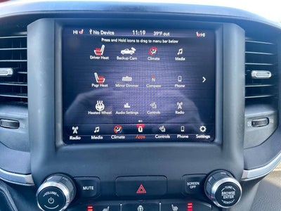 2020 RAM 1500 Big Horn 4x4 4dr Crew Cab 5.6 ft. SB Pickup