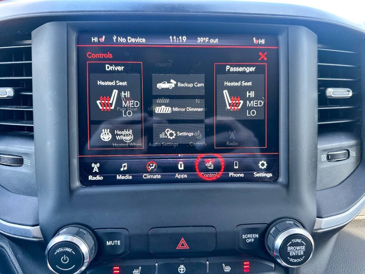 2020 RAM 1500 Big Horn 4x4 4dr Crew Cab 5.6 ft. SB Pickup