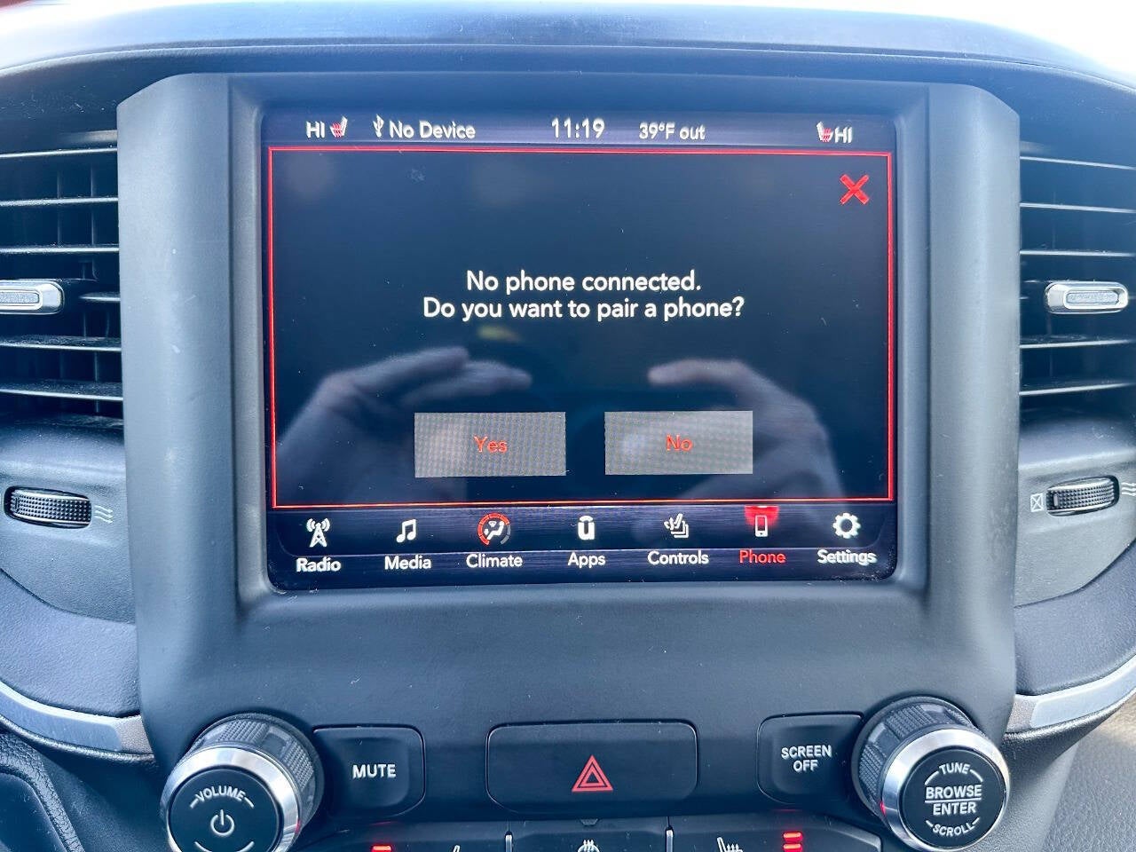 2020 RAM 1500 Big Horn 4x4 4dr Crew Cab 5.6 ft. SB Pickup