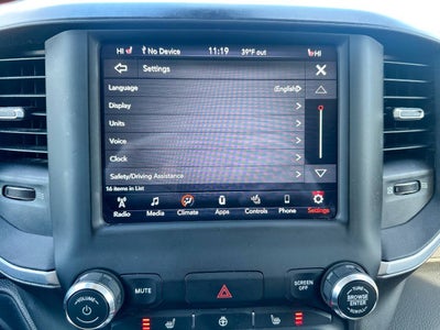 2020 RAM 1500 Big Horn 4x4 4dr Crew Cab 5.6 ft. SB Pickup