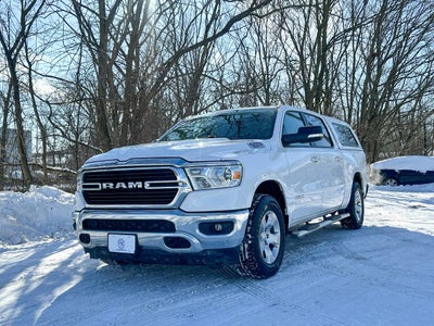 2020 RAM 1500 Big Horn 4x4 4dr Crew Cab 5.6 ft. SB Pickup