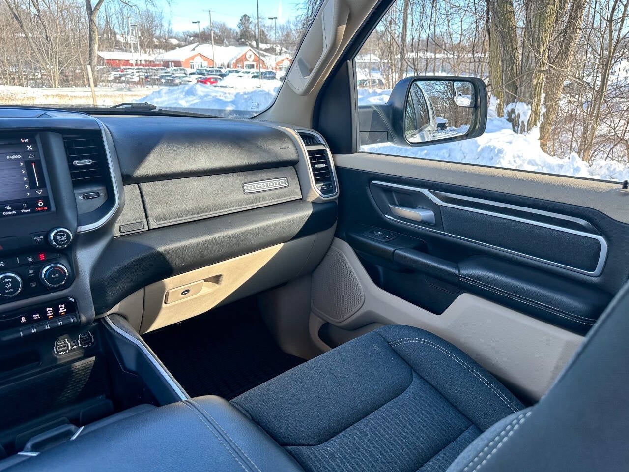 2020 RAM 1500 Big Horn 4x4 4dr Crew Cab 5.6 ft. SB Pickup