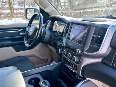 2020 RAM 1500 Big Horn 4x4 4dr Crew Cab 5.6 ft. SB Pickup