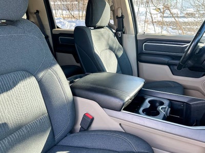 2020 RAM 1500 Big Horn 4x4 4dr Crew Cab 5.6 ft. SB Pickup