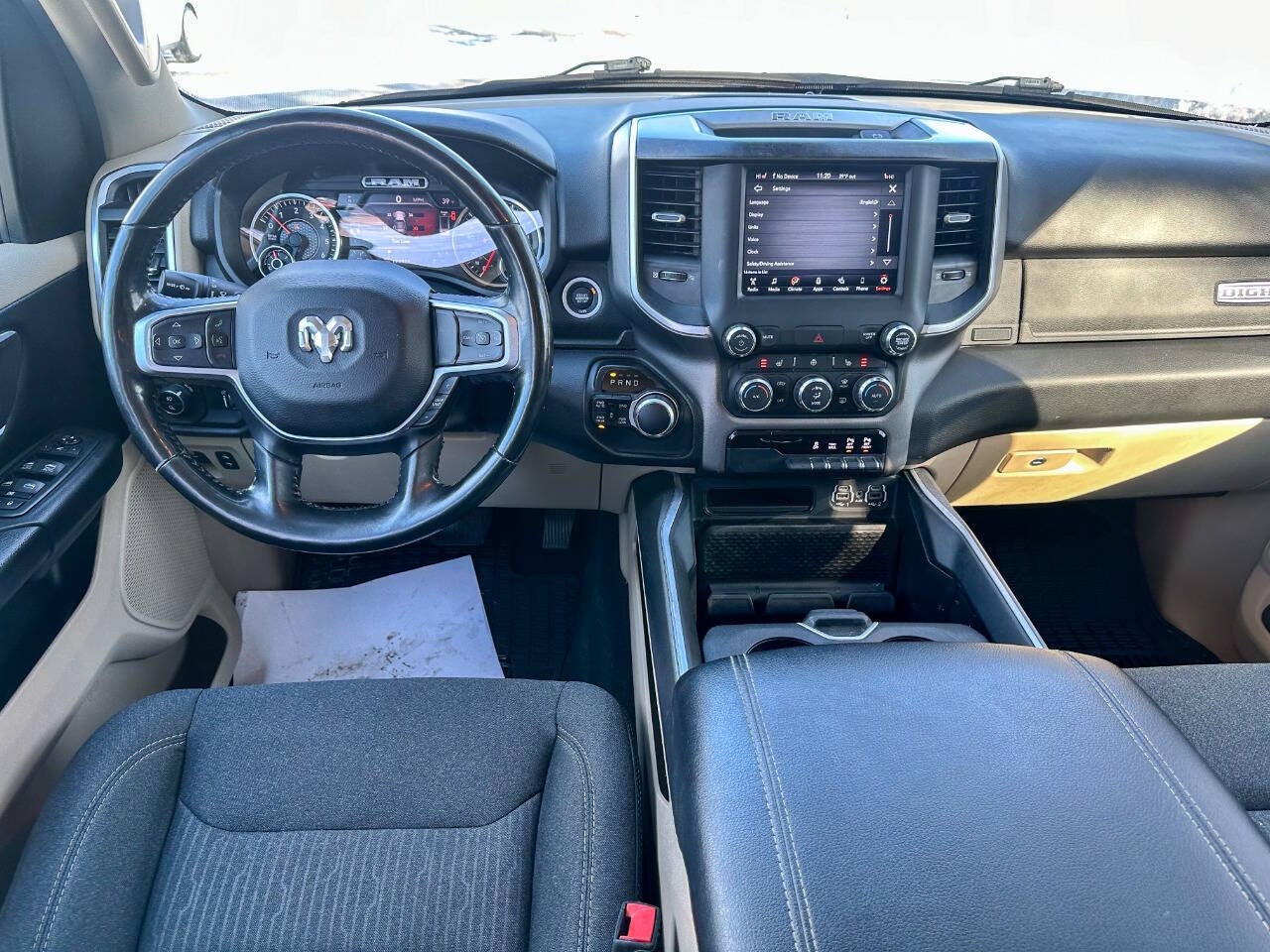 2020 RAM 1500 Big Horn 4x4 4dr Crew Cab 5.6 ft. SB Pickup