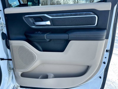 2020 RAM 1500 Big Horn 4x4 4dr Crew Cab 5.6 ft. SB Pickup