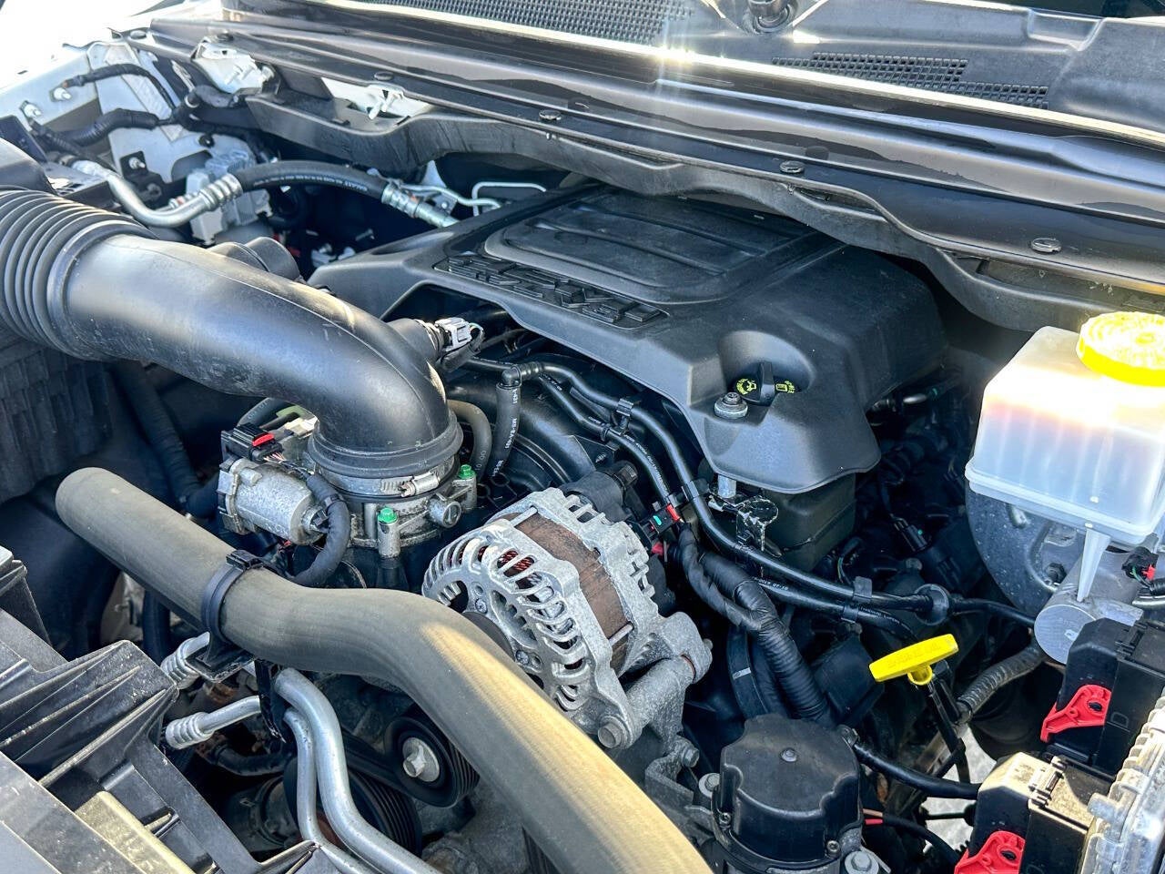 2020 RAM 1500 Big Horn 4x4 4dr Crew Cab 5.6 ft. SB Pickup